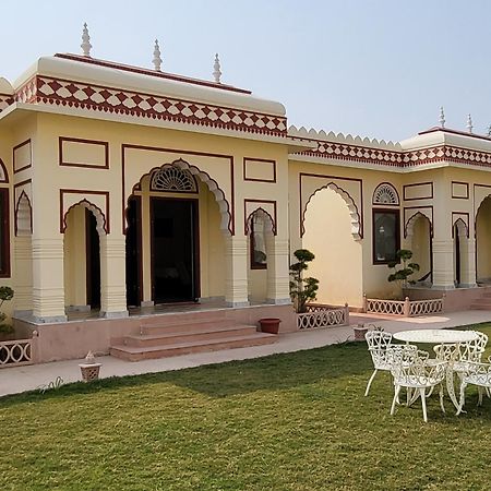 The Grand Barso Ξενοδοχείο Bharatpur Δωμάτιο φωτογραφία