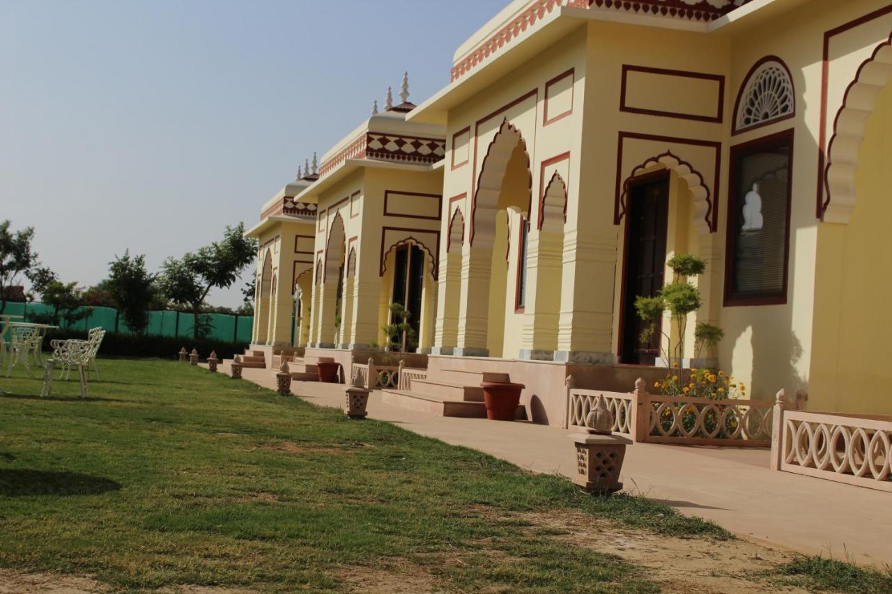 The Grand Barso Ξενοδοχείο Bharatpur Εξωτερικό φωτογραφία