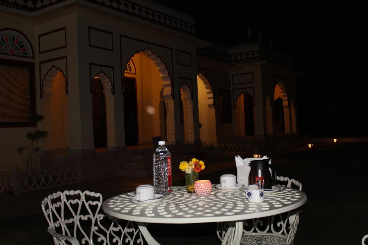 The Grand Barso Ξενοδοχείο Bharatpur Εξωτερικό φωτογραφία