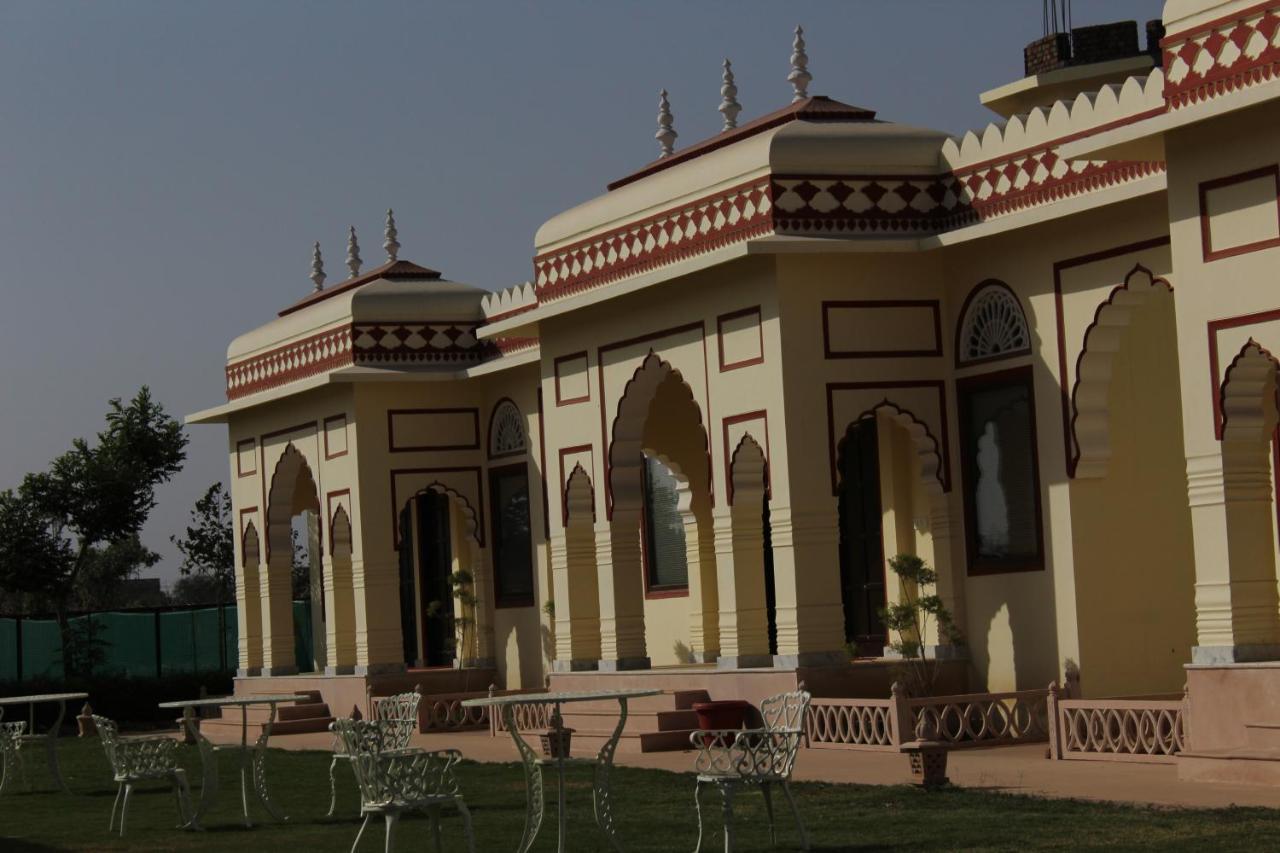 The Grand Barso Ξενοδοχείο Bharatpur Εξωτερικό φωτογραφία