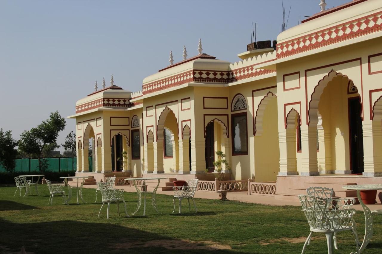 The Grand Barso Ξενοδοχείο Bharatpur Εξωτερικό φωτογραφία